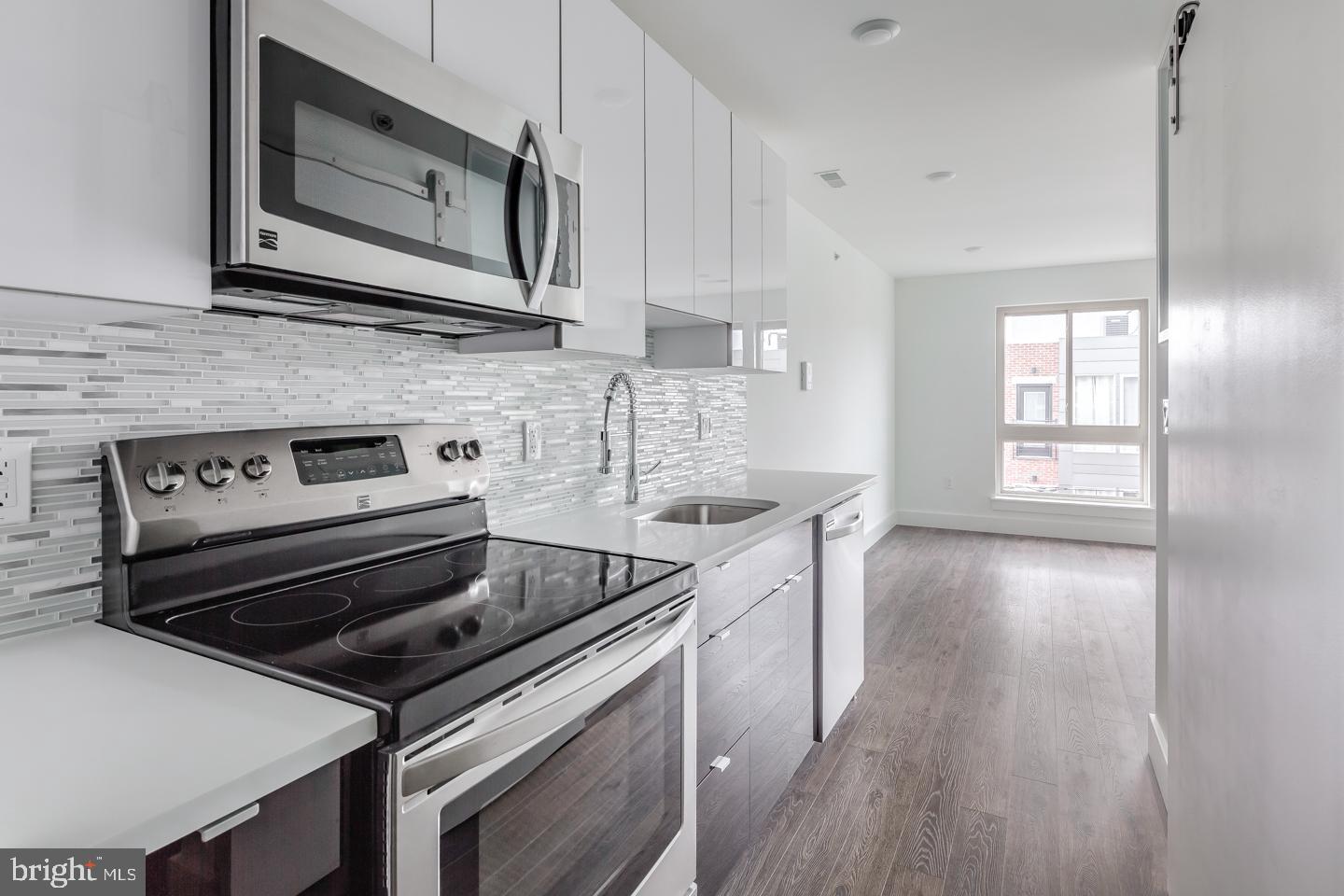1155 S 15TH ST #UNIT 306