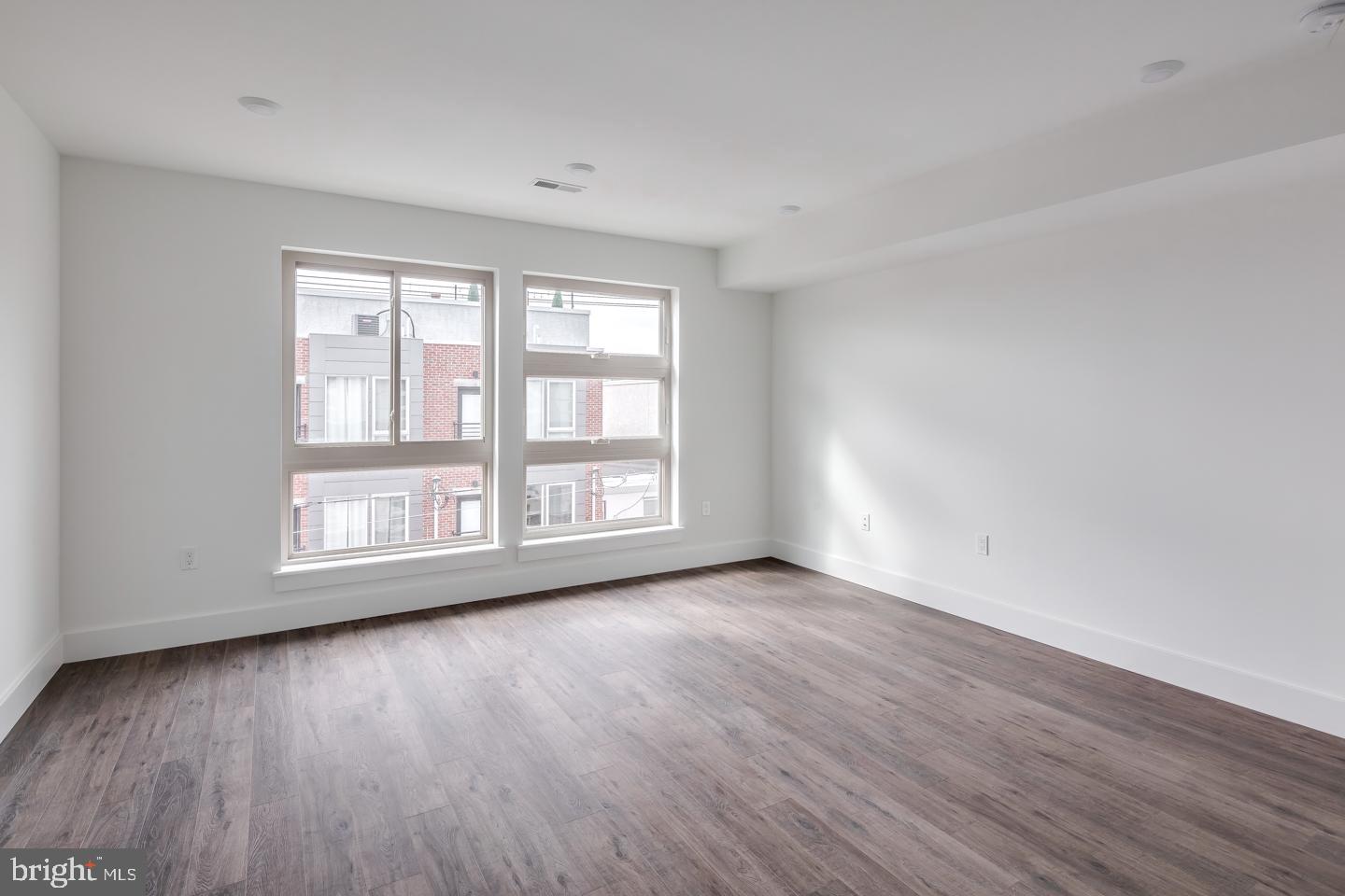 1155 S 15TH ST #UNIT 306