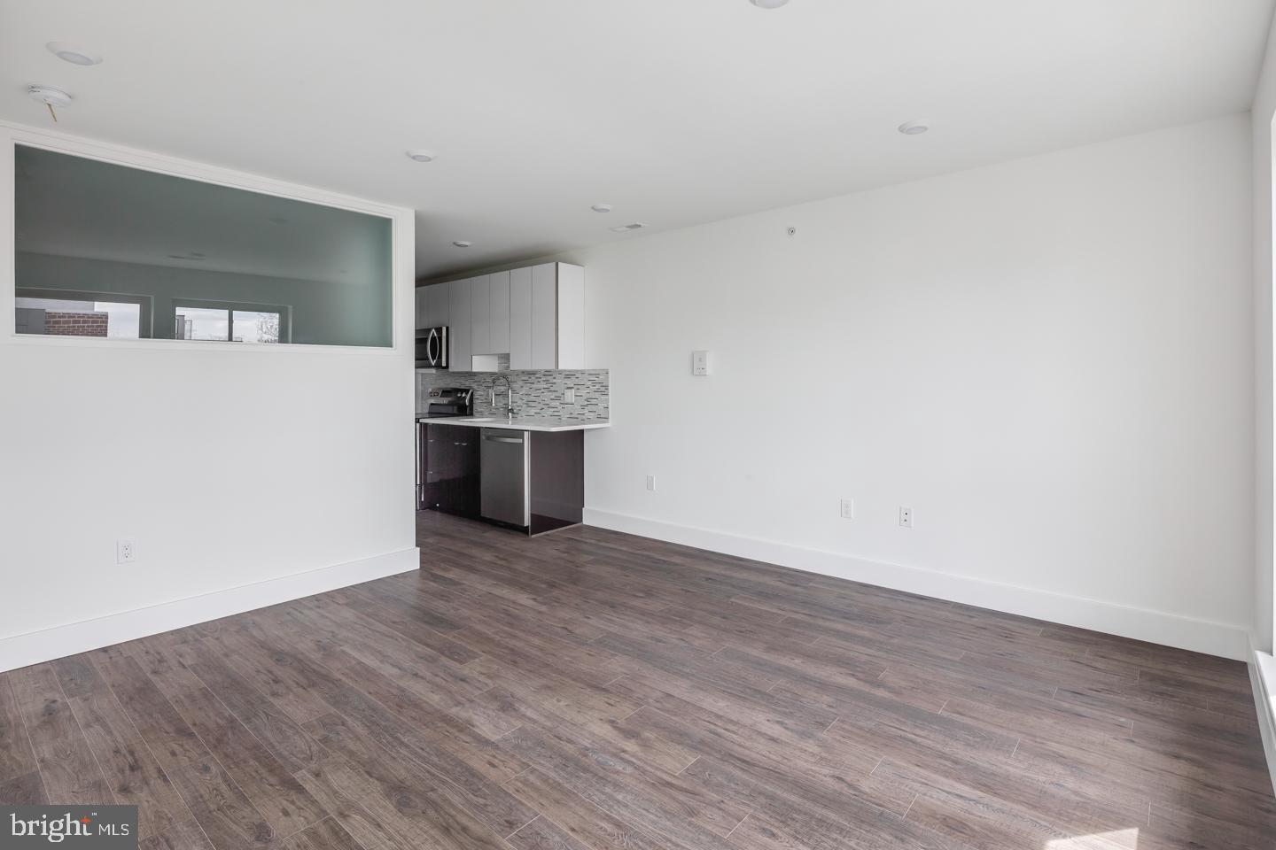 1155 S 15TH ST #UNIT 306