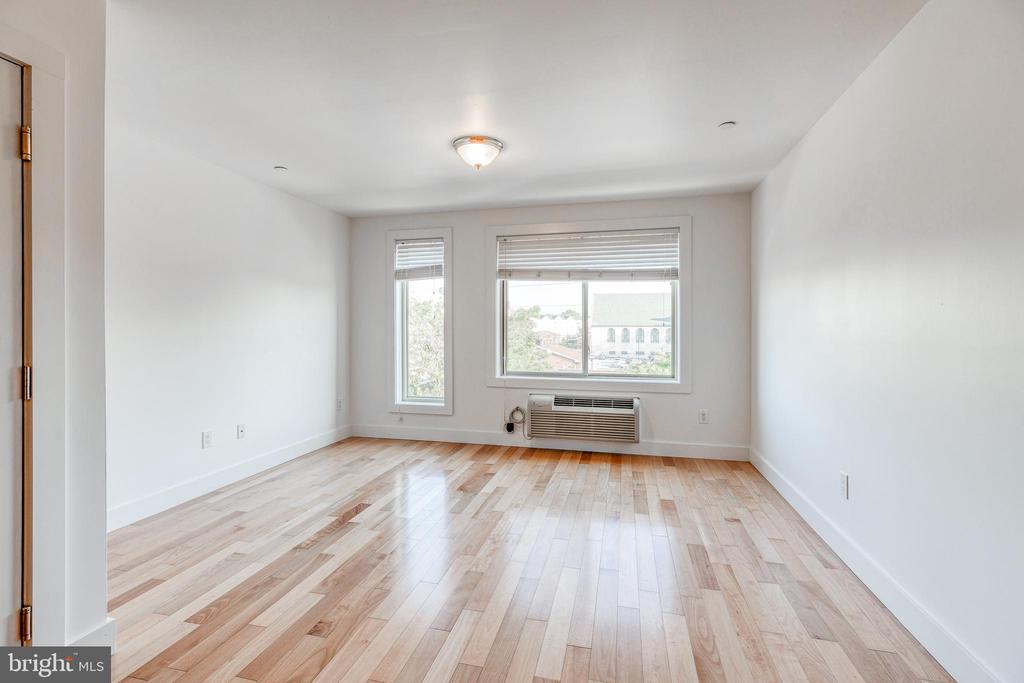 4122 HAVERFORD AVE #UNIT 6
