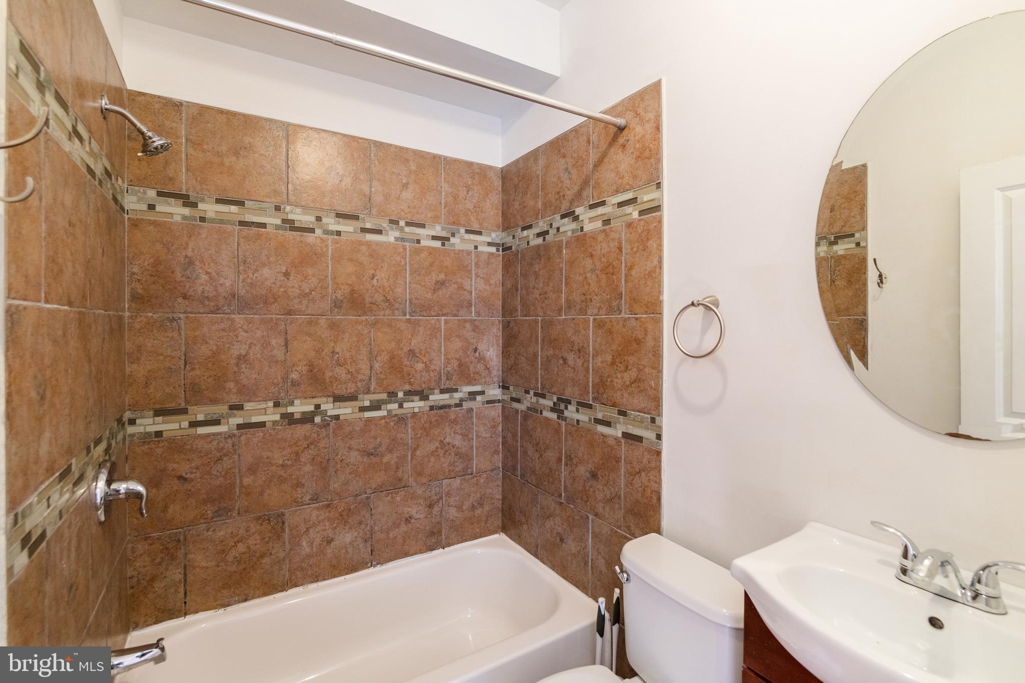 2350 N PARK AVE #UNIT C