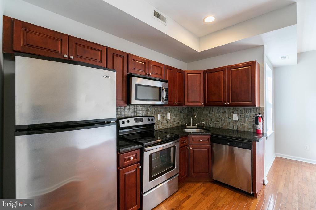 2350 N PARK AVE #UNIT C