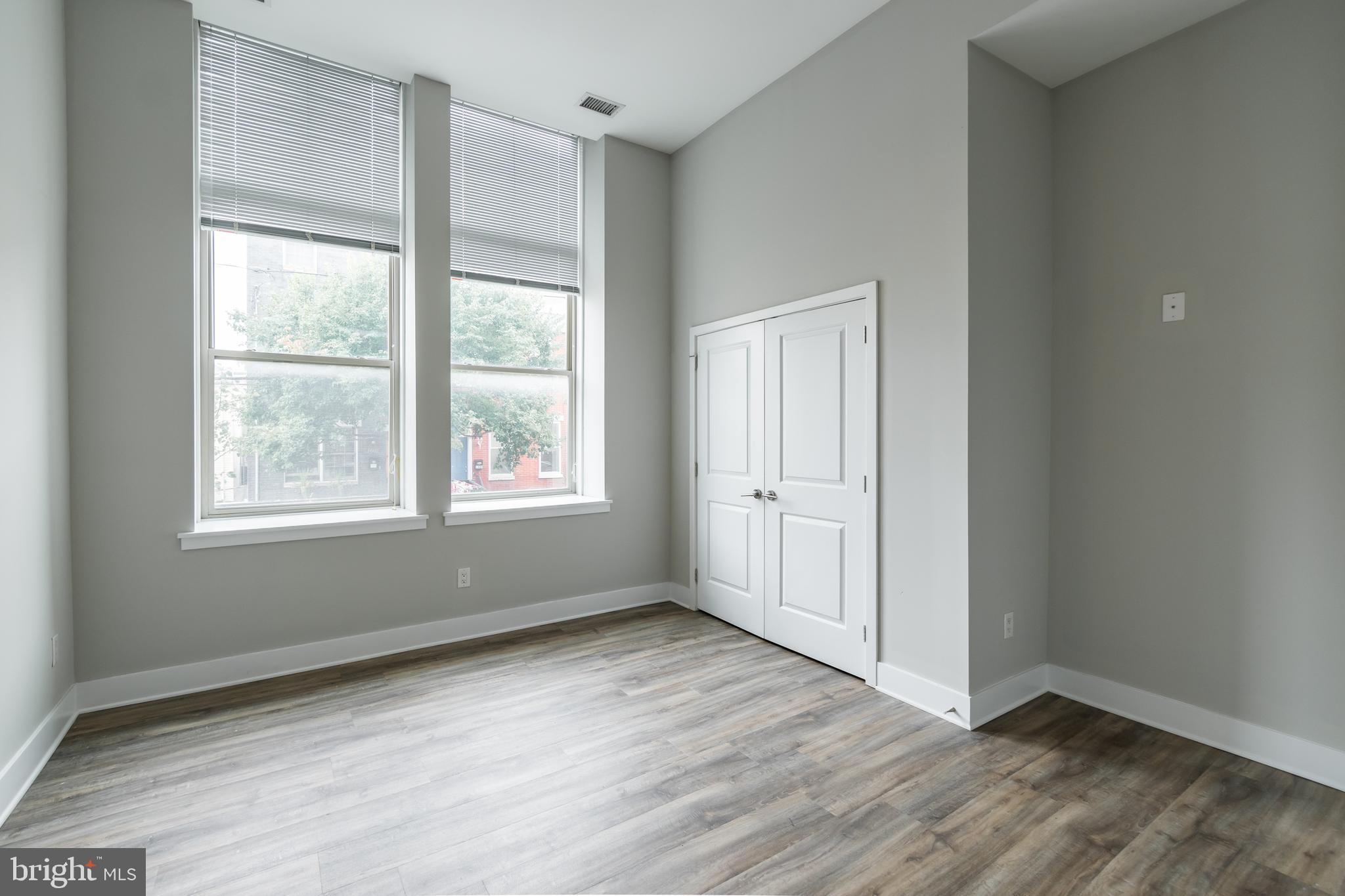 1607 CATHARINE ST #1B