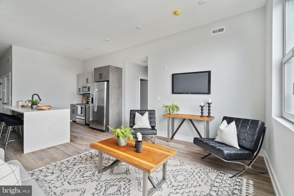 2233 N 7TH ST #UNIT 401