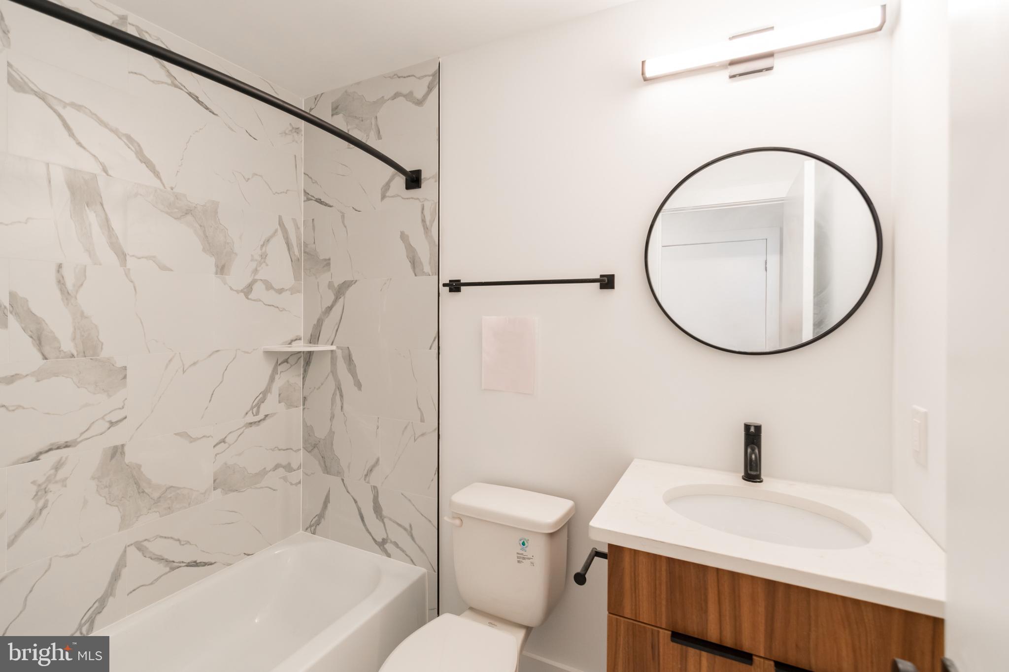 4408 LANCASTER AVE #UNIT 402