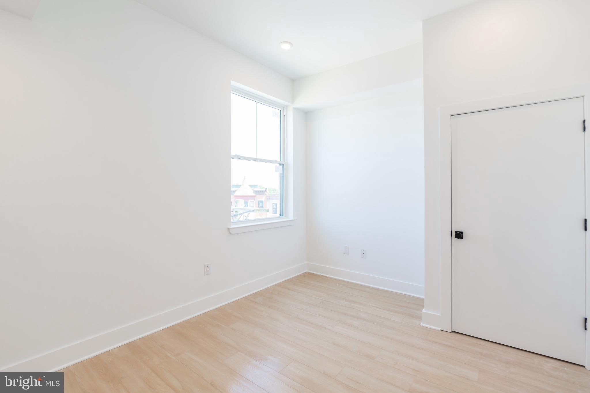 4408 LANCASTER AVE #UNIT 402