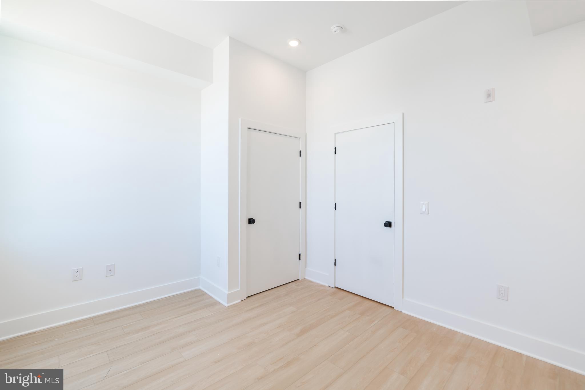 4408 LANCASTER AVE #UNIT 402