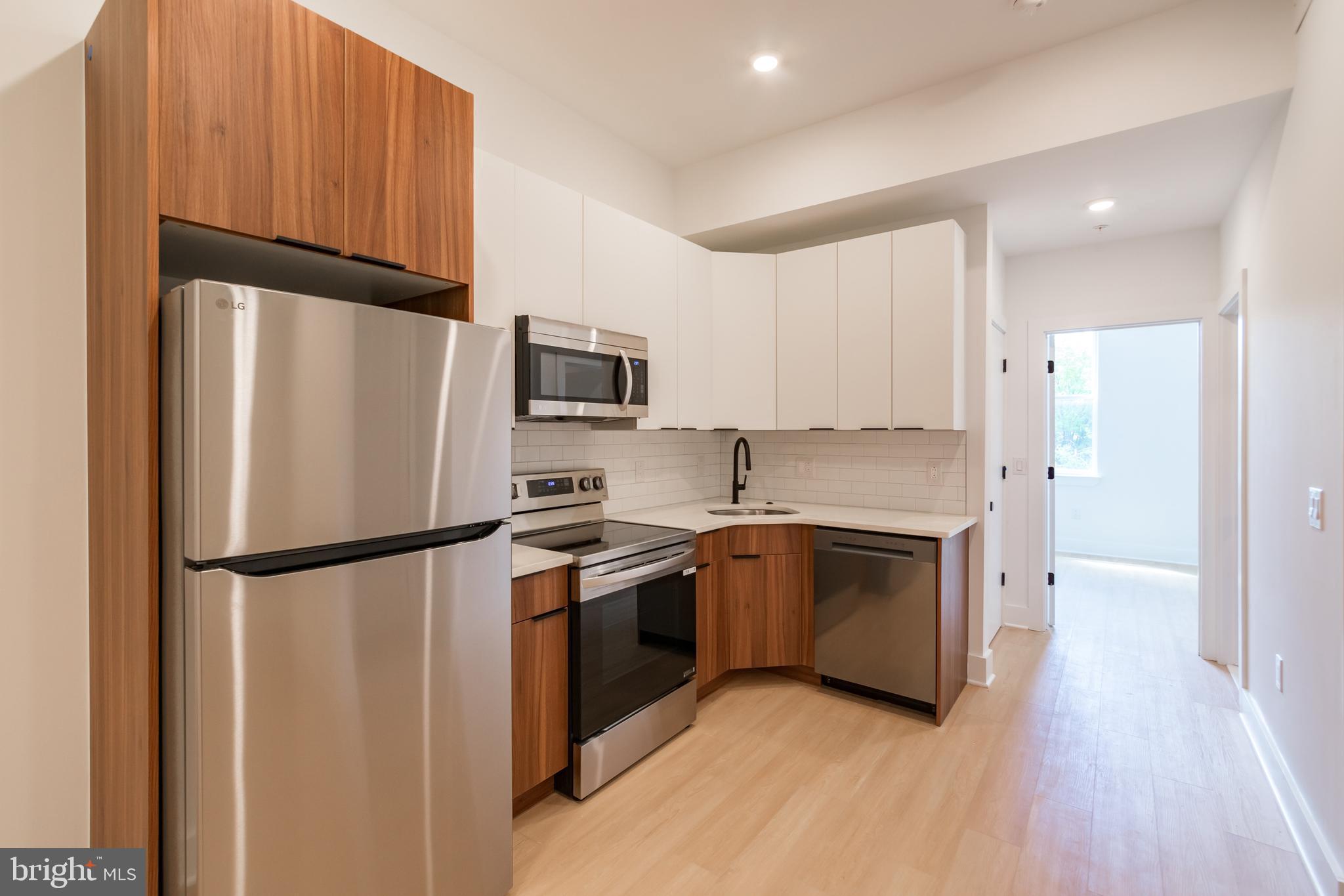 4408 LANCASTER AVE #UNIT 303