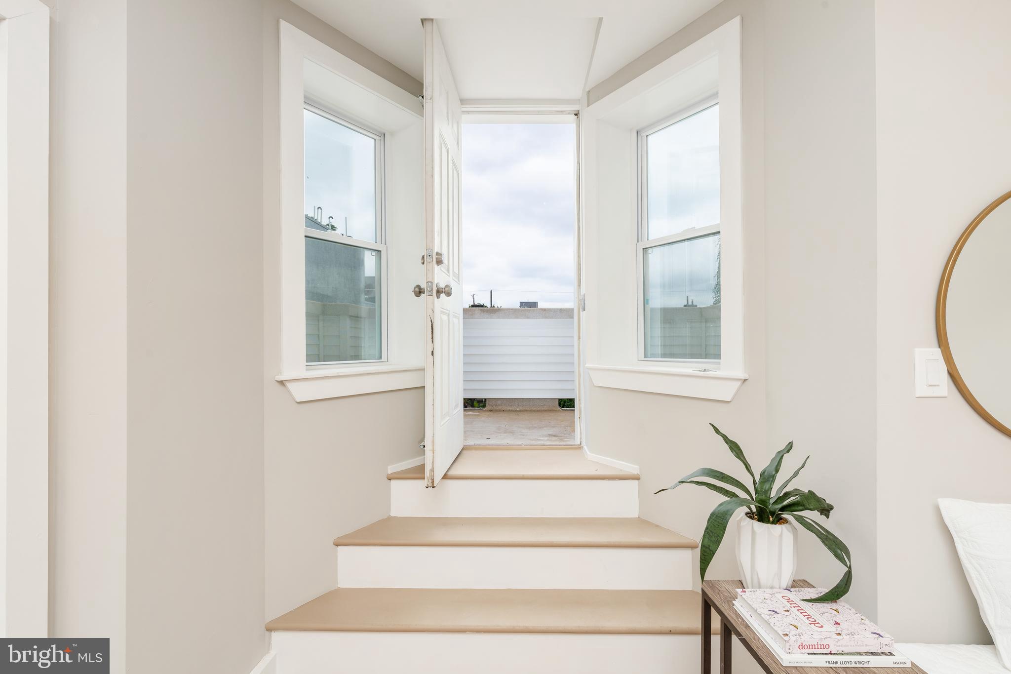 2825 W GIRARD AVE #UNIT 202