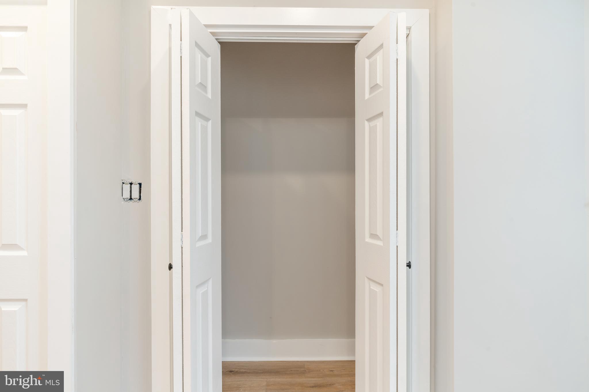 2825 W GIRARD AVE #UNIT 202