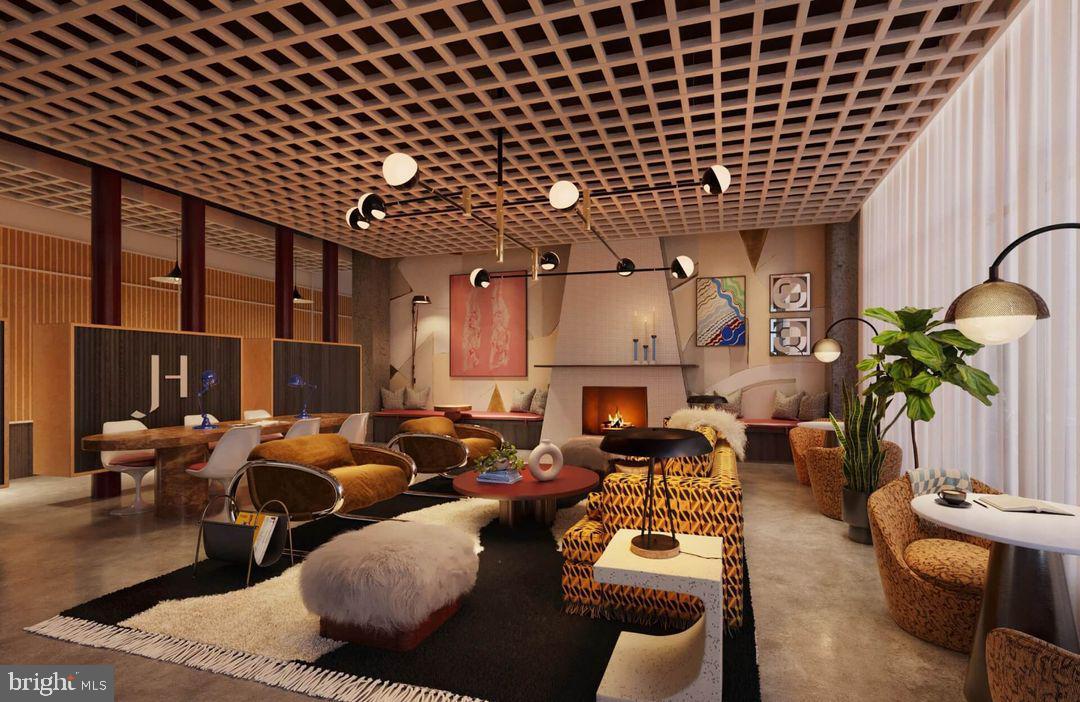 1810-34 E BOSTON ST #205