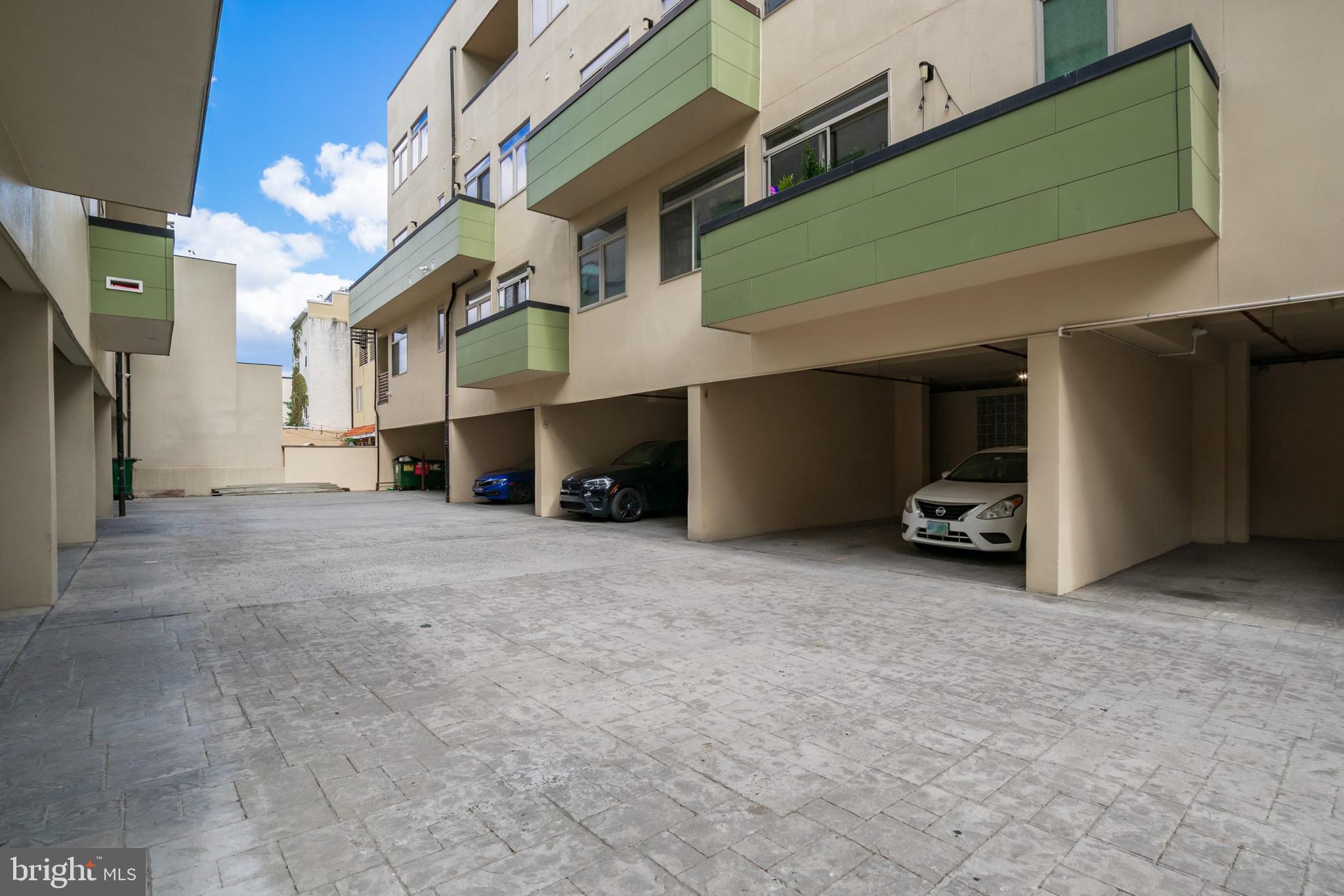 1500 N PALETHORP ST #UNIT 11