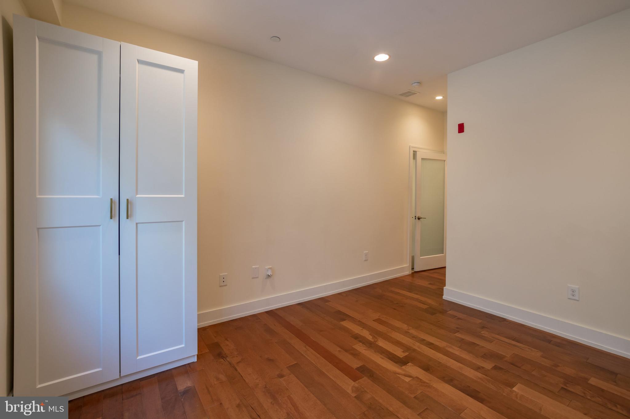 1500 N PALETHORP ST #UNIT 11