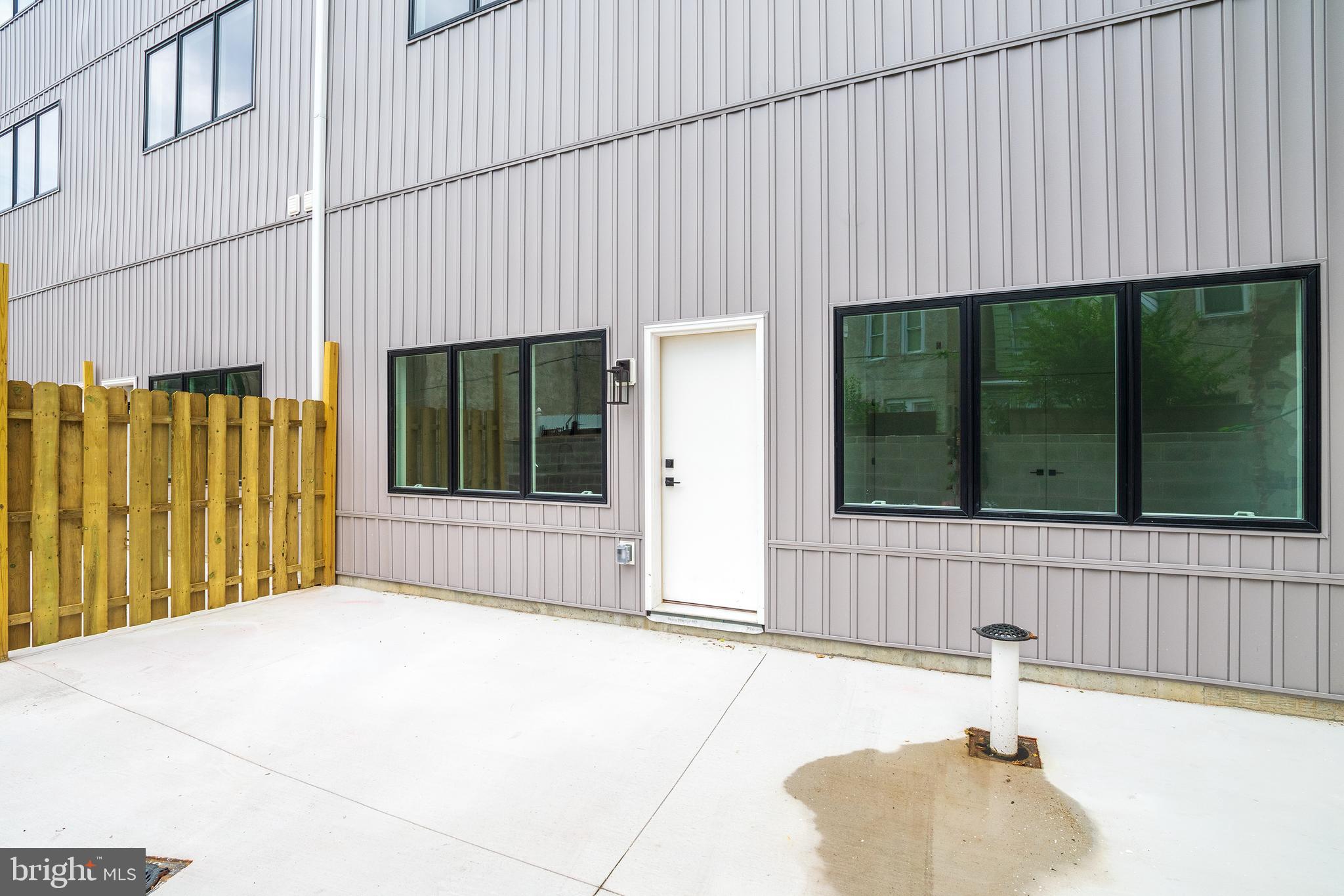 1420 POINT BREEZE AVE #UNIT 101