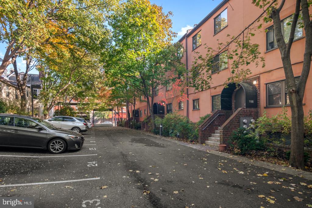 1105 SOUTH ST #UNIT A