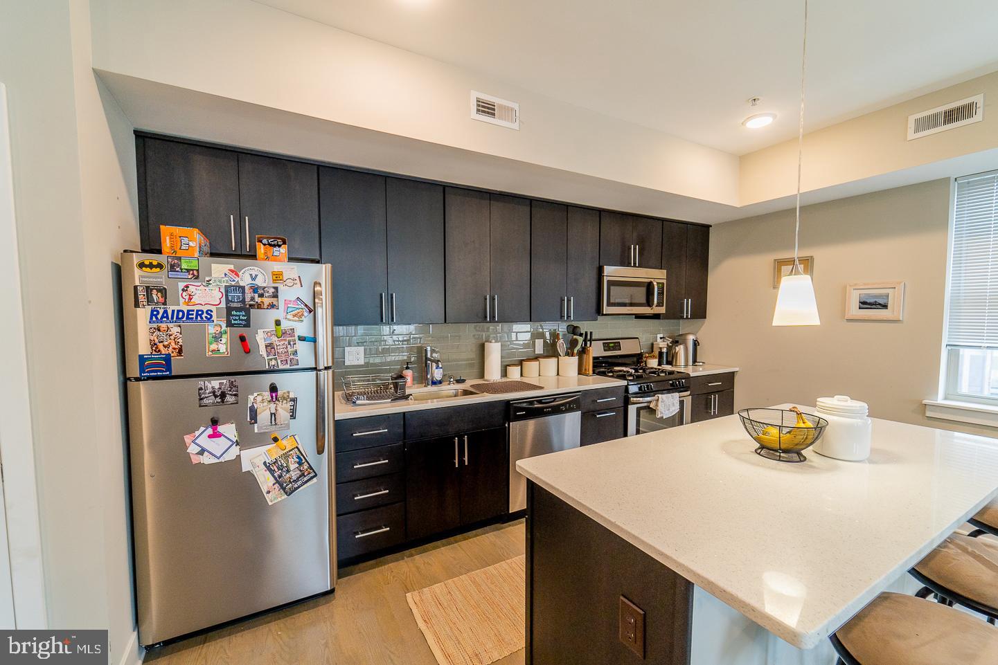 1607 CATHARINE ST #UNIT 2G