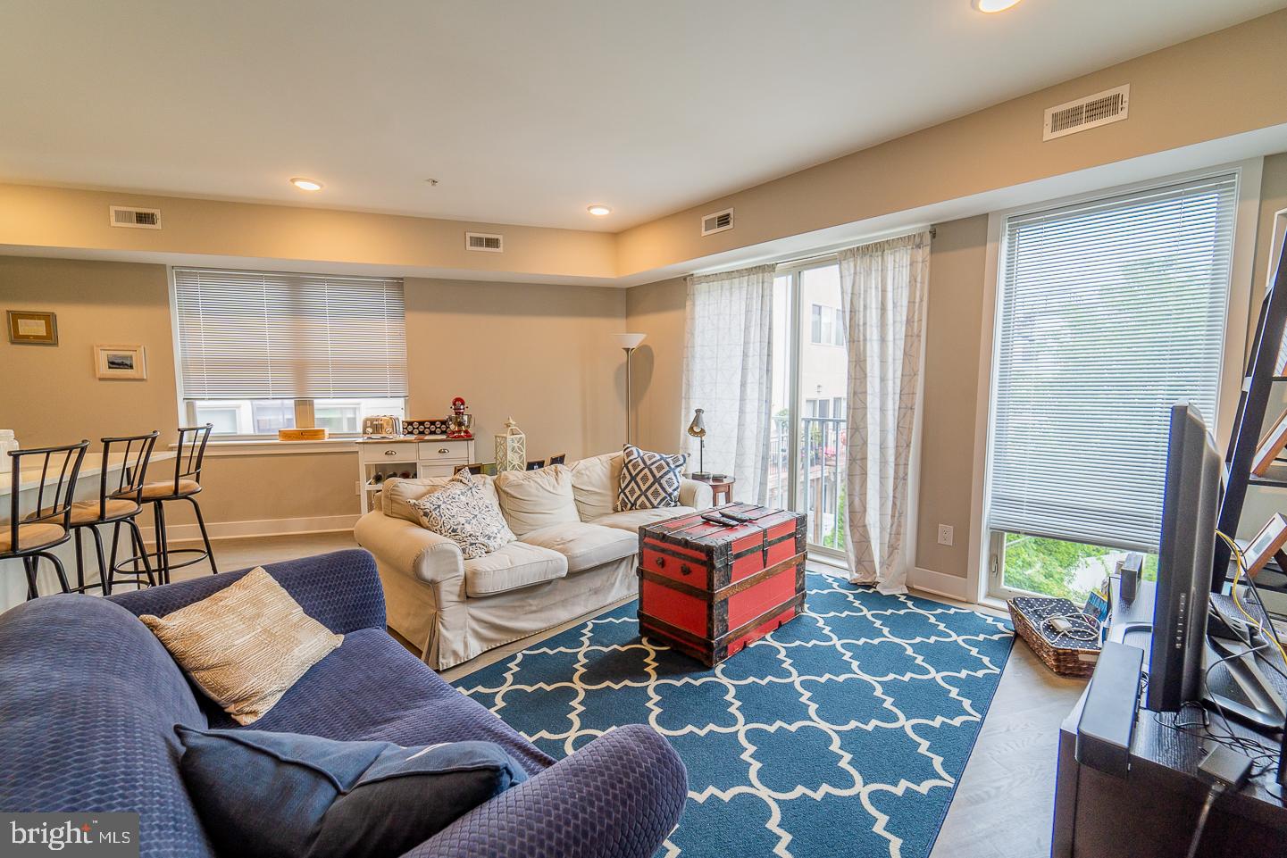 1607 CATHARINE ST #UNIT 2G