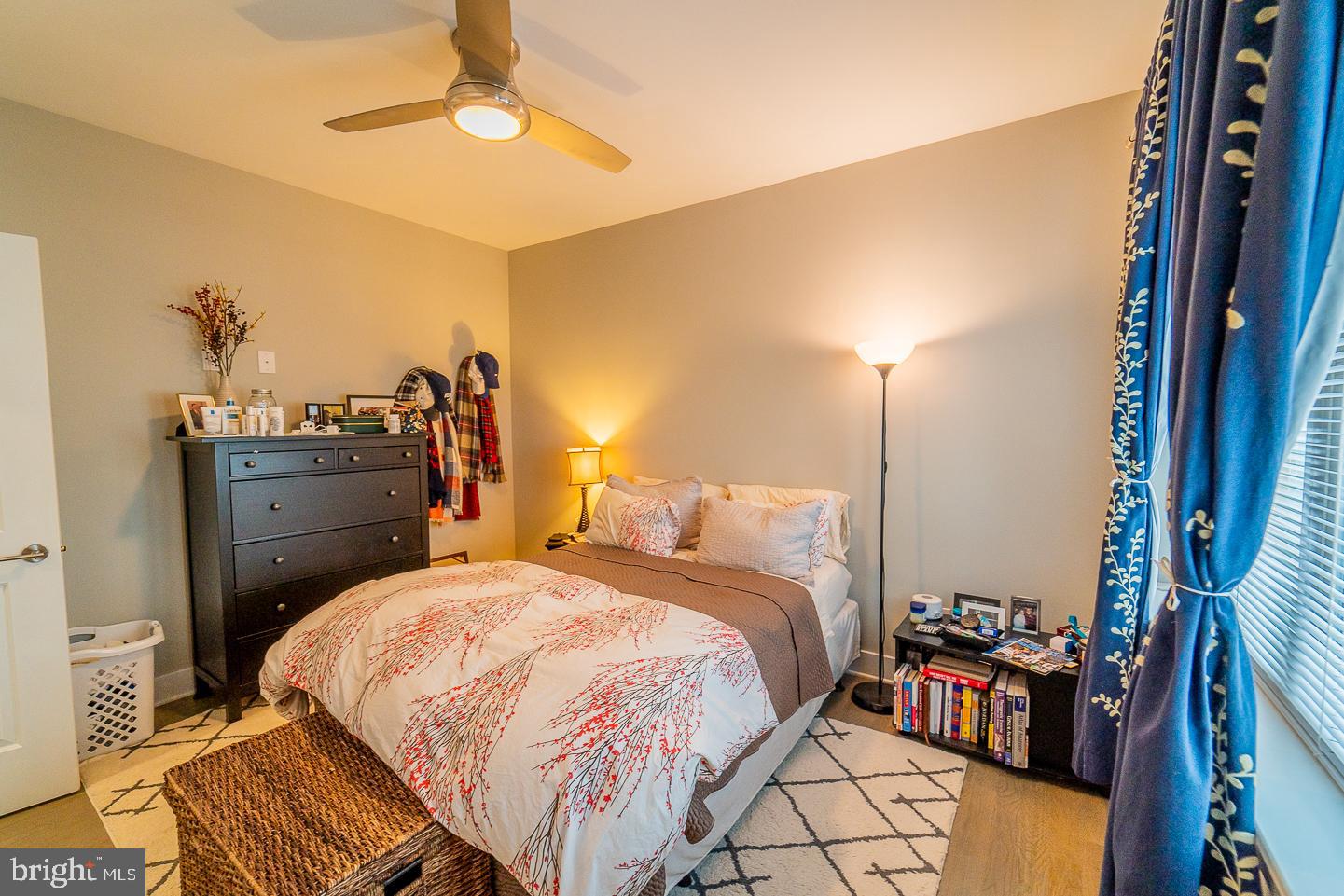 1607 CATHARINE ST #UNIT 2G