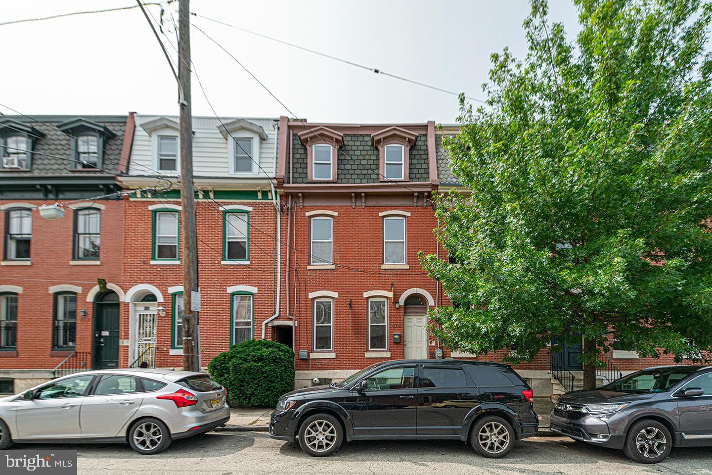416 N SAUNDERS AVE