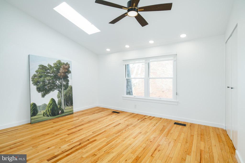 10 APPLETREE CT