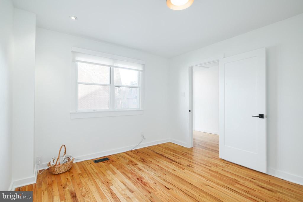 10 APPLETREE CT