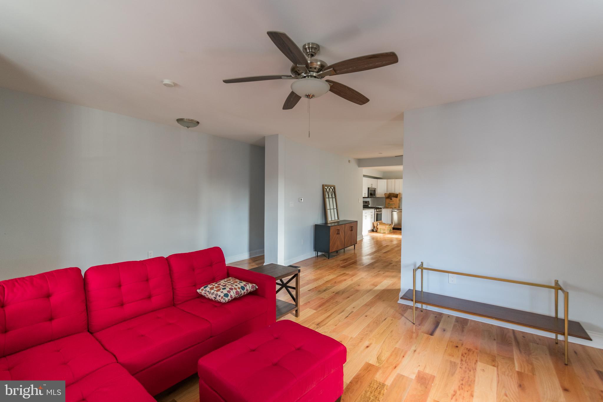 304 W MOUNT PLEASANT AVE