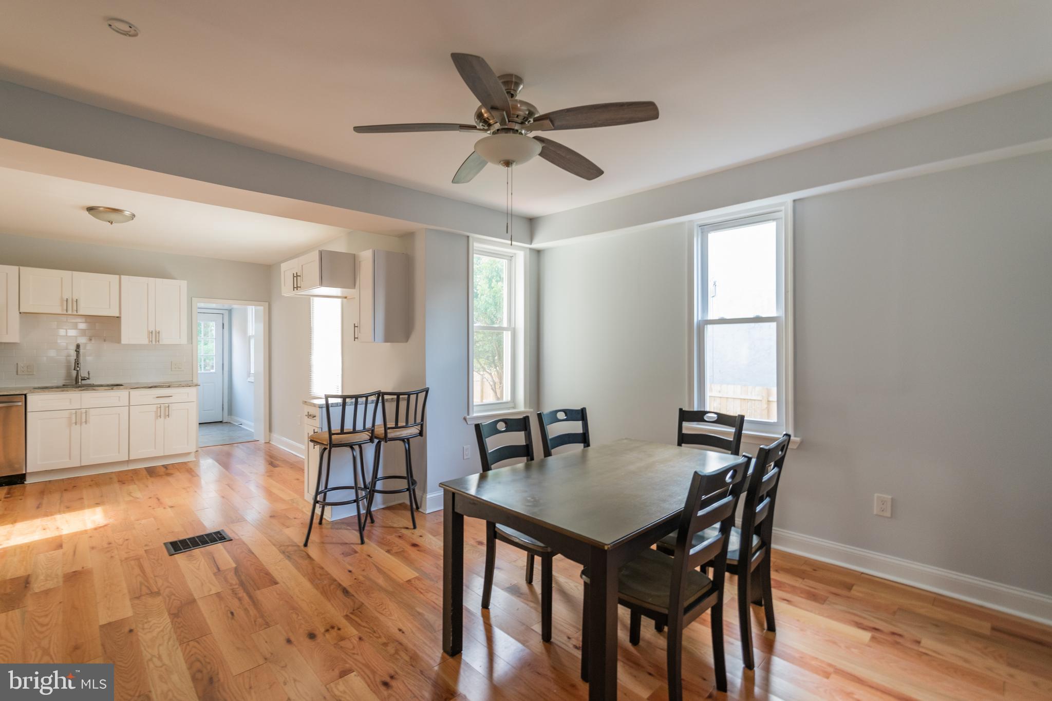 304 W MOUNT PLEASANT AVE