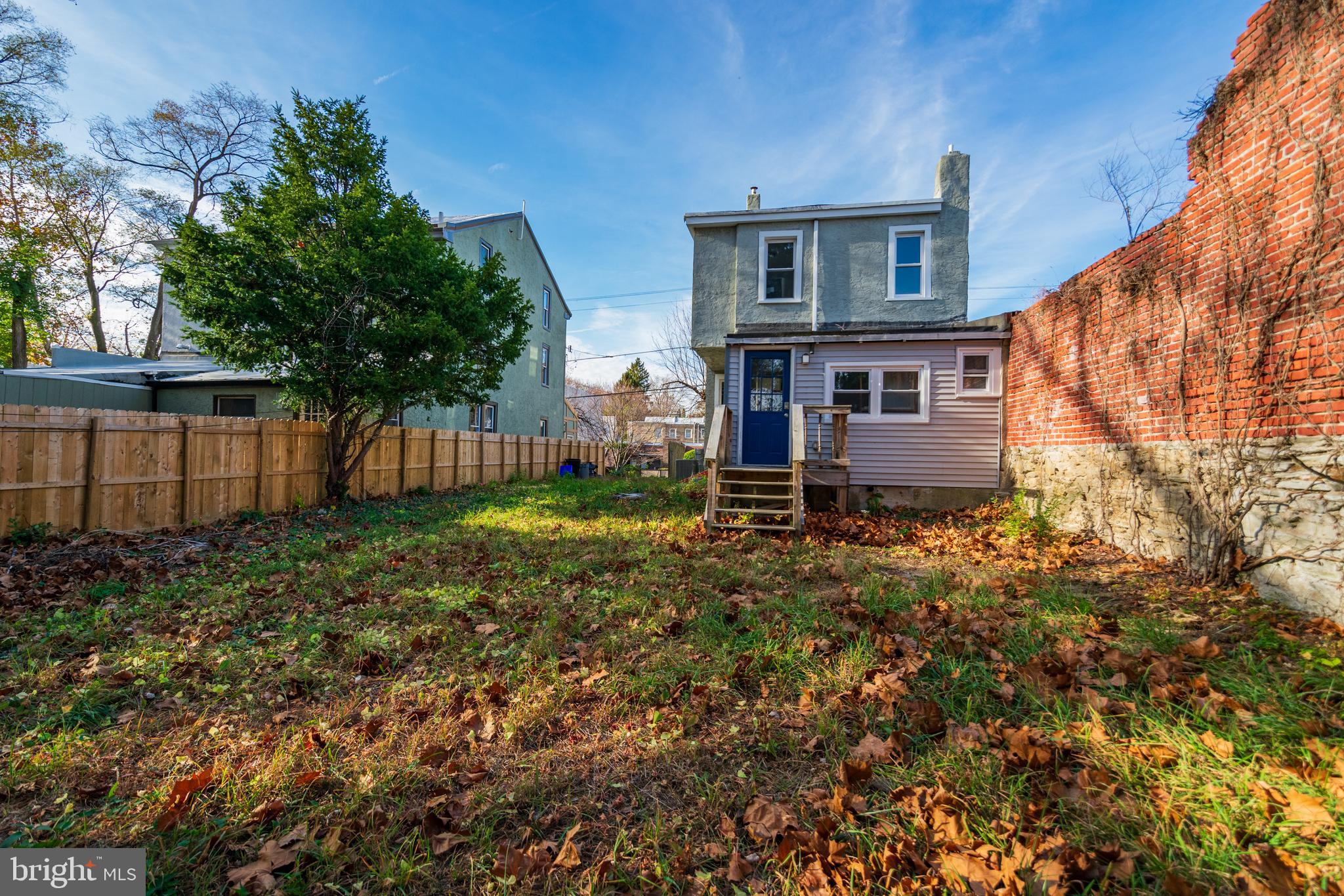 304 W MOUNT PLEASANT AVE