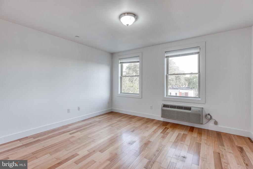 4122 HAVERFORD AVE #UNIT 9