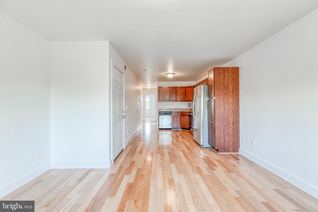 4122 HAVERFORD AVE #UNIT 9