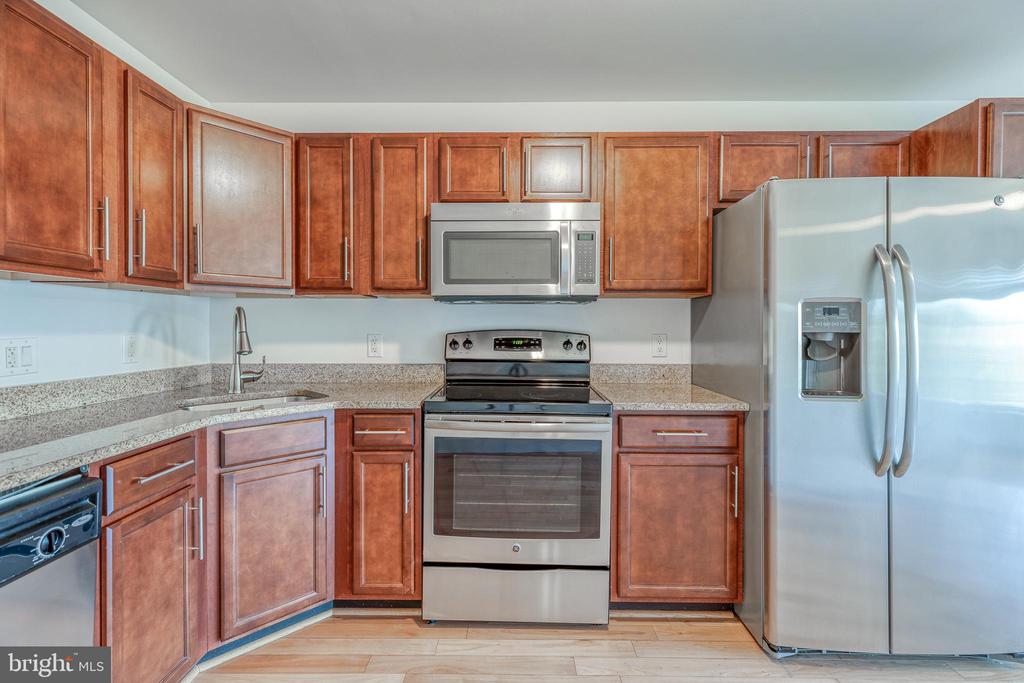 4122 HAVERFORD AVE #UNIT 9