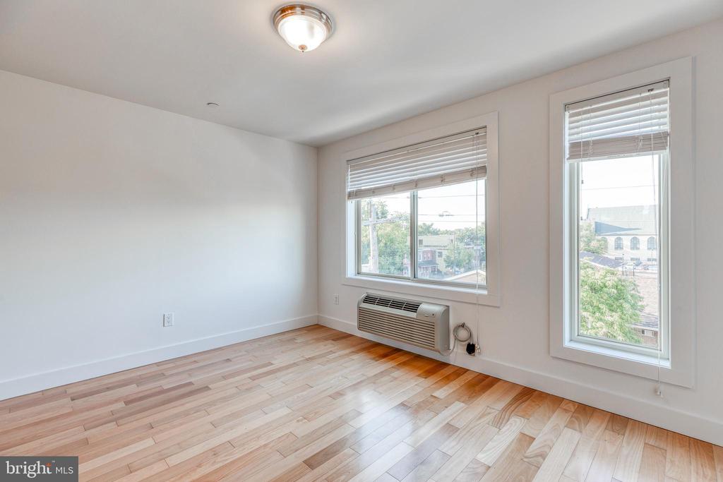 4122 HAVERFORD AVE #UNIT 9