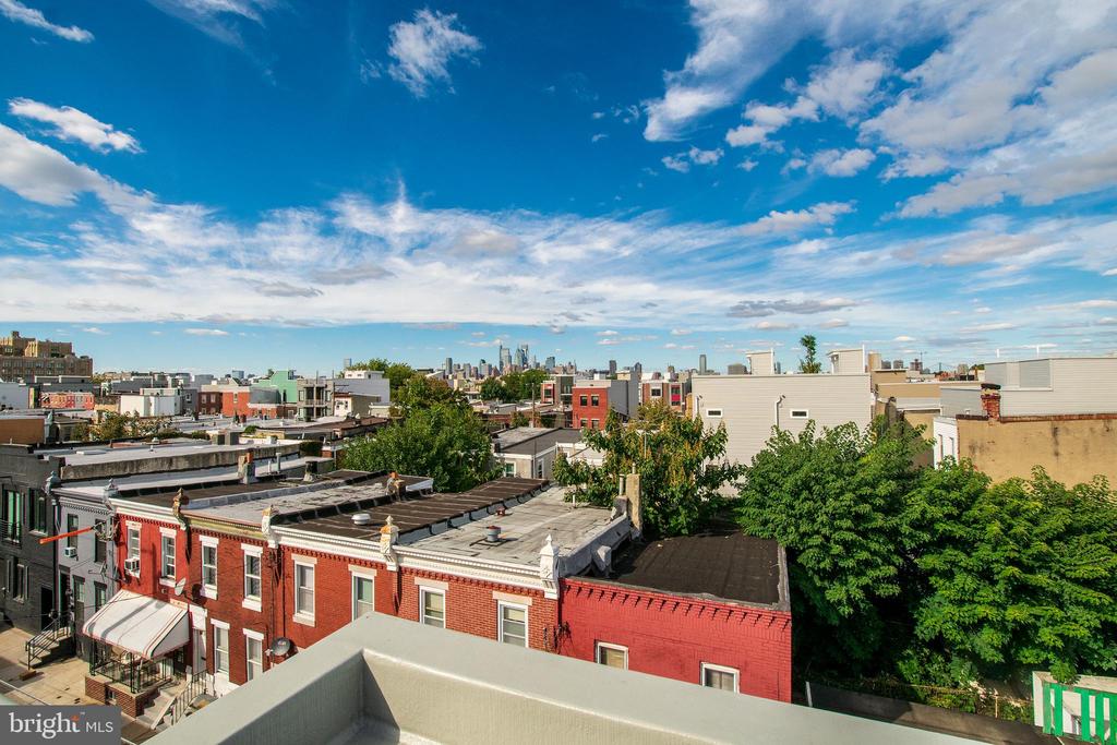 502 EMILY ST
