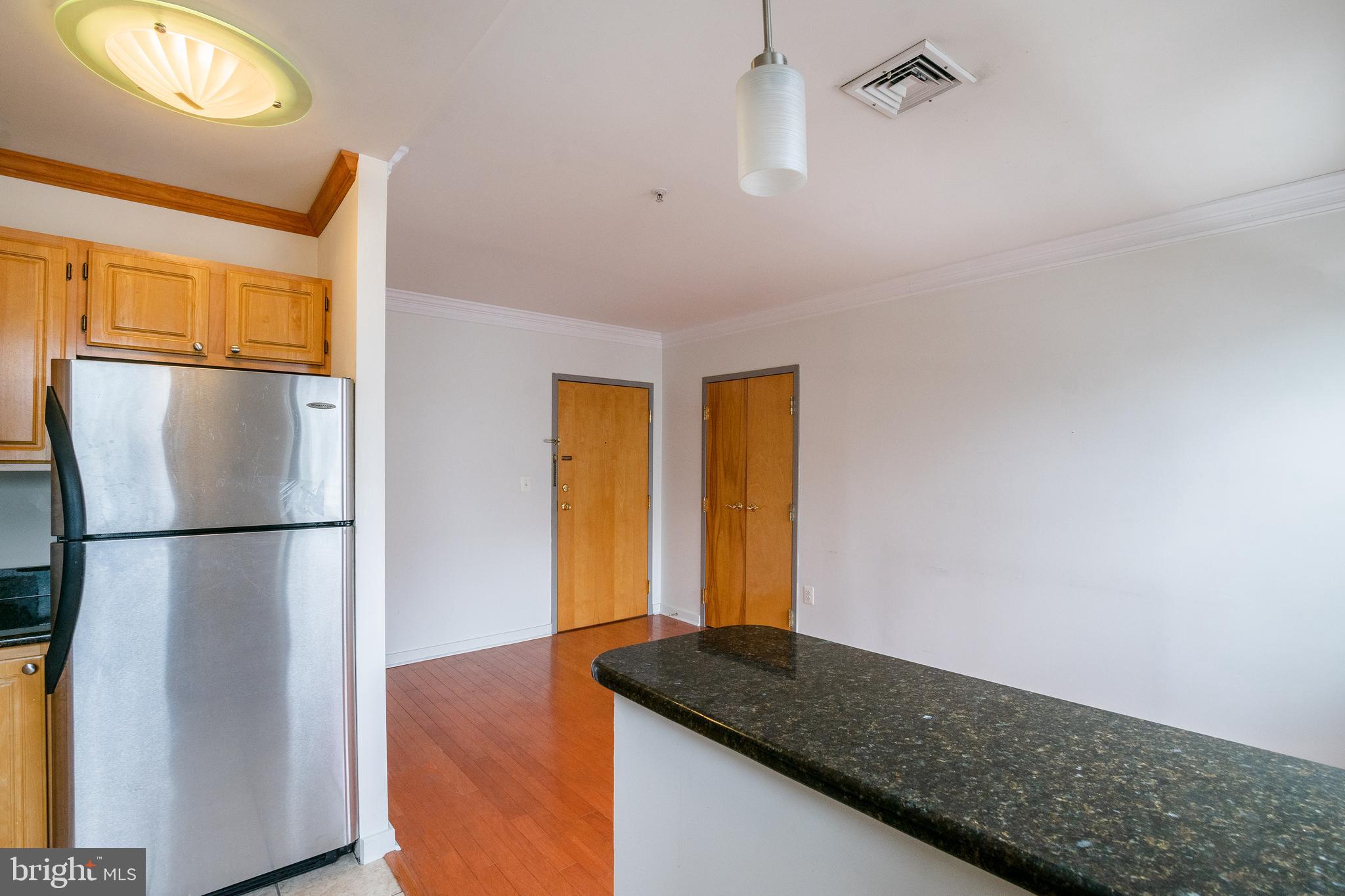 1939 CHESTNUT ST #UNIT 6B