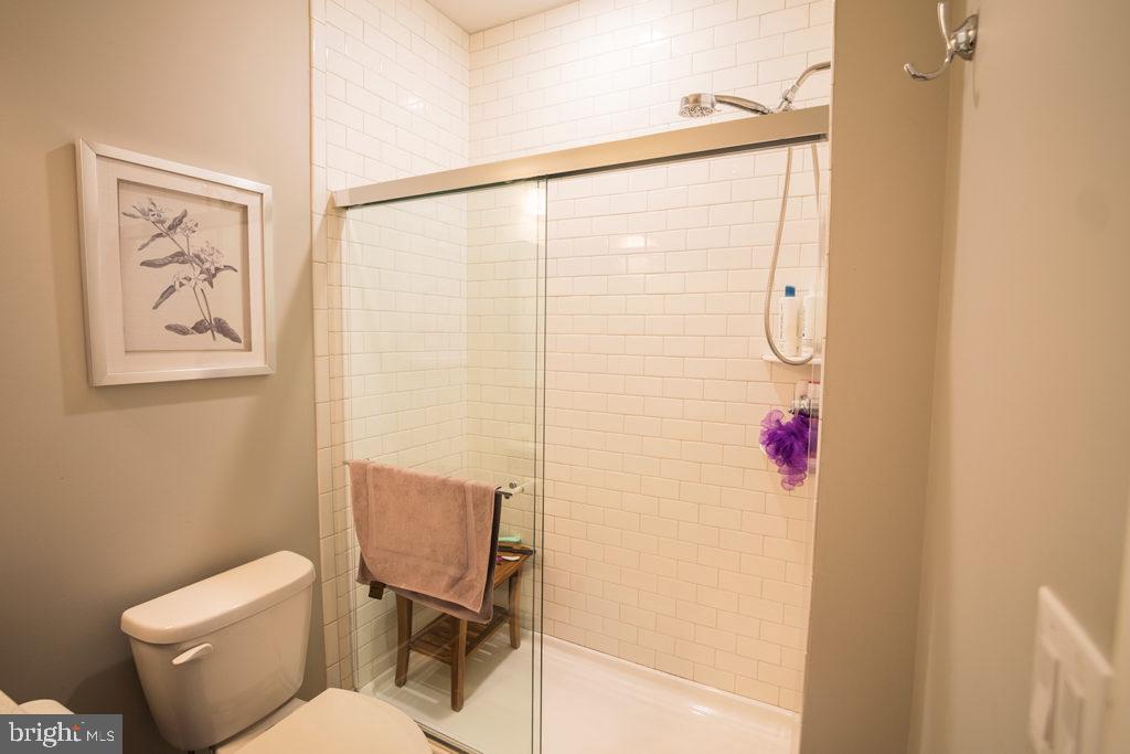 1607 CATHARINE ST #UNIT 3H