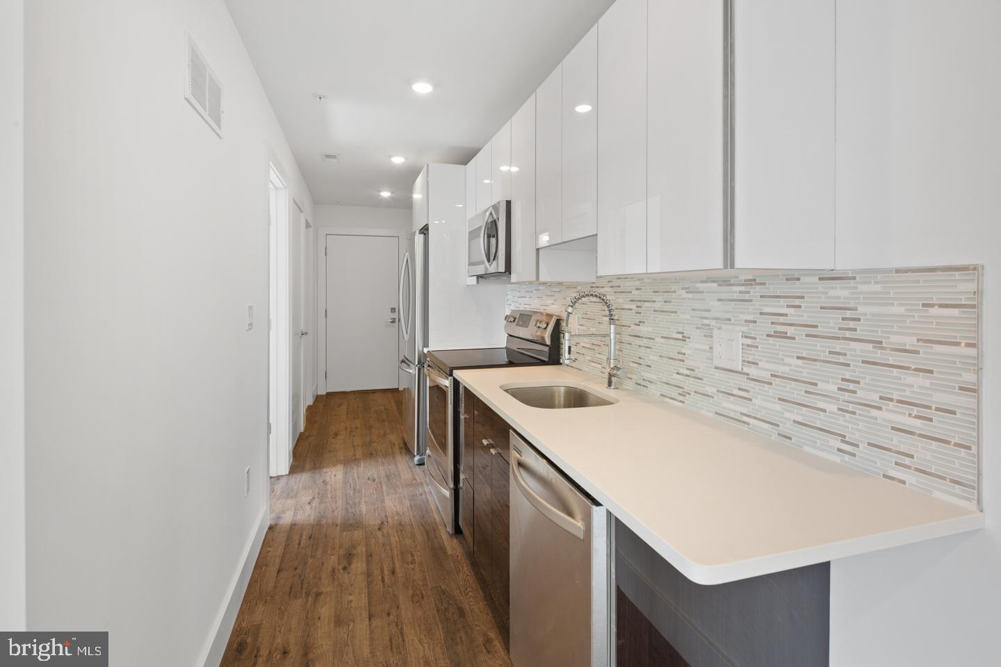 1155 S 15TH ST #UNIT 307