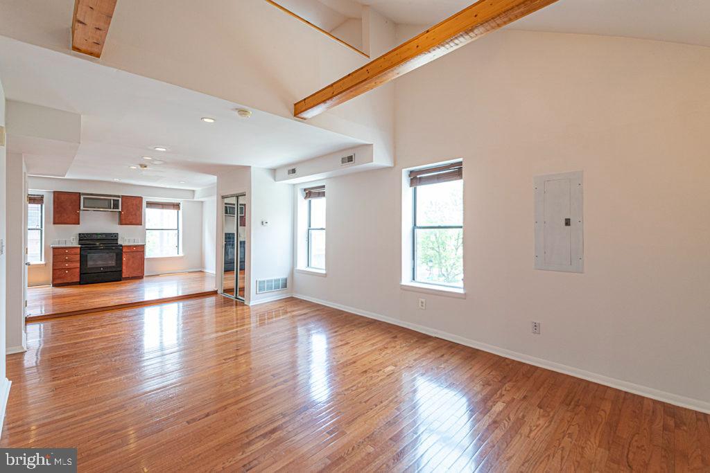 1745 SOUTH ST #3RD FLOOR