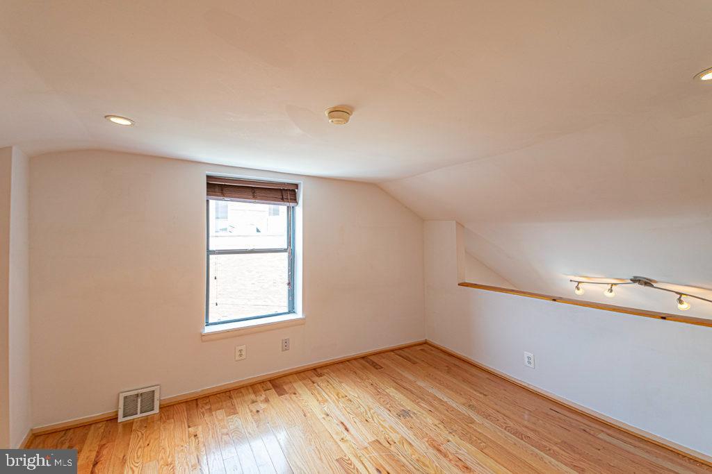 1745 SOUTH ST #3RD FLOOR