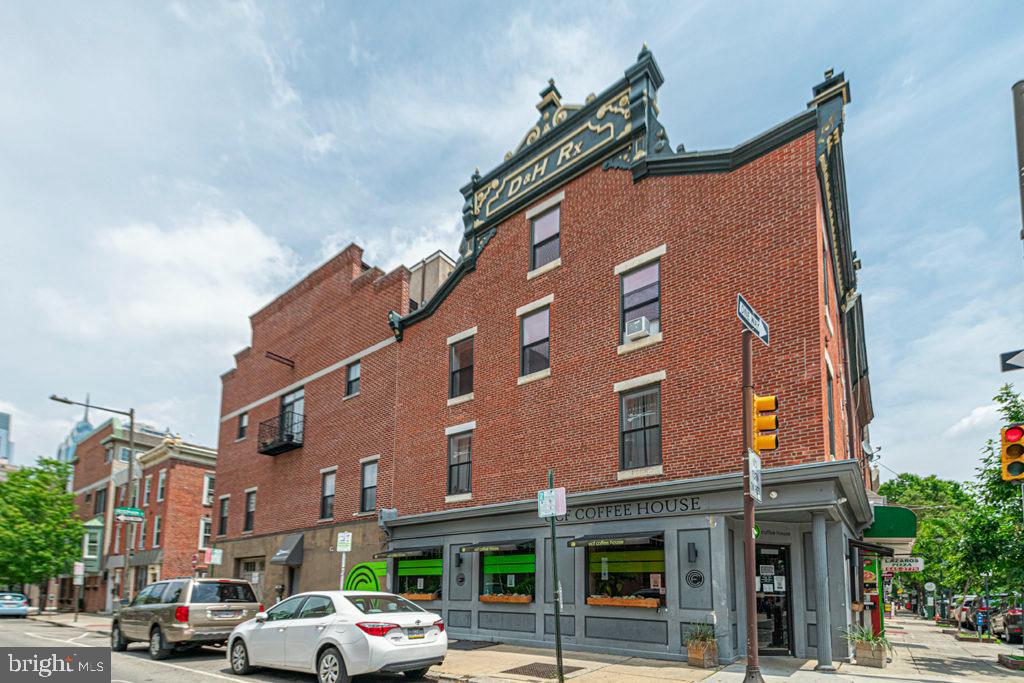 1745 SOUTH ST #3RD FLOOR