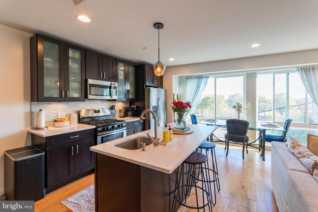 319 E ALLEN ST #UNIT 3