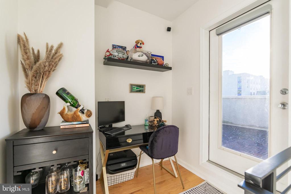 319 E ALLEN ST #UNIT 3