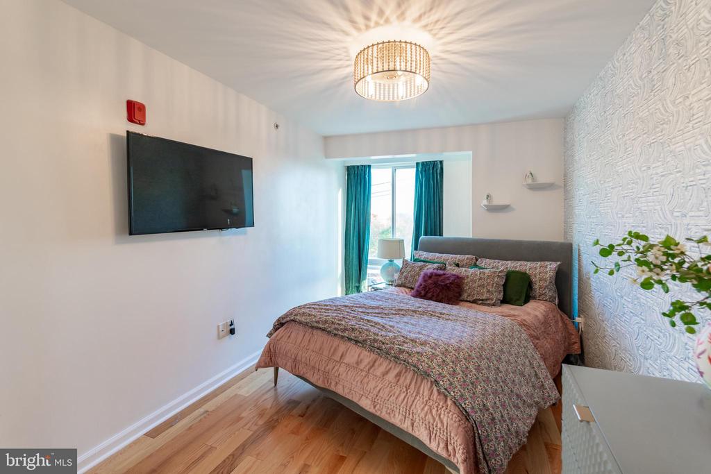 319 E ALLEN ST #UNIT 3