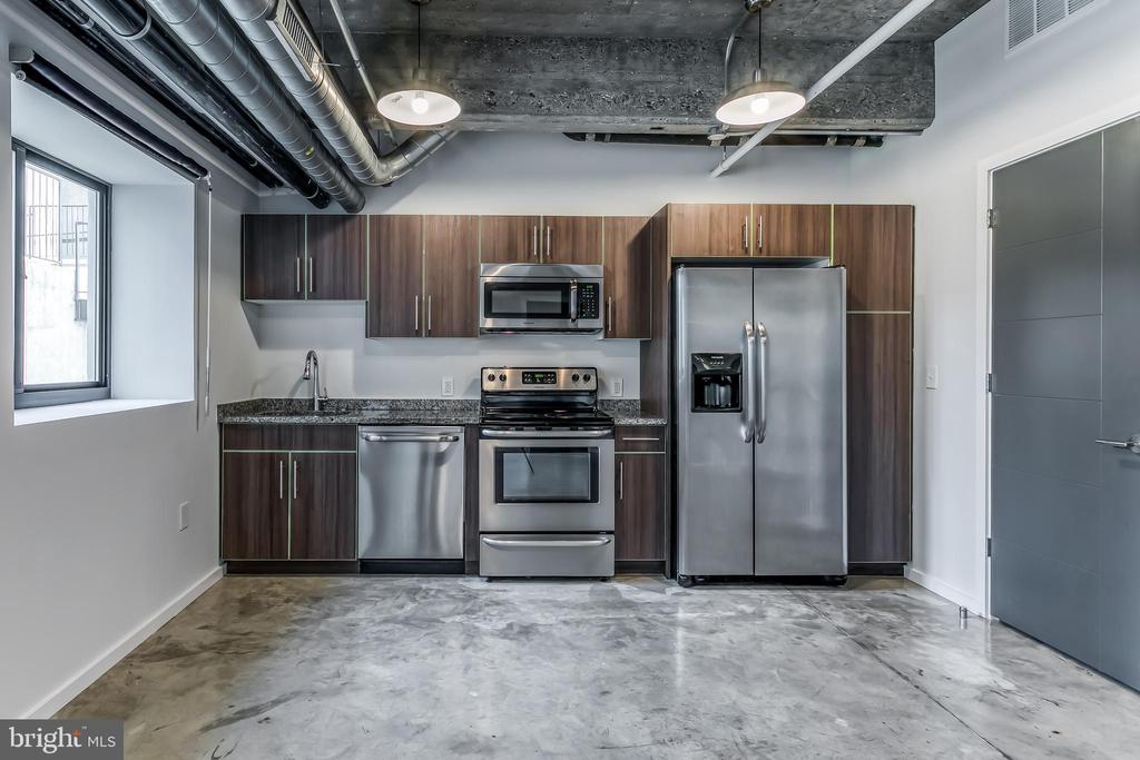 4800 BROWN ST #UNIT 101