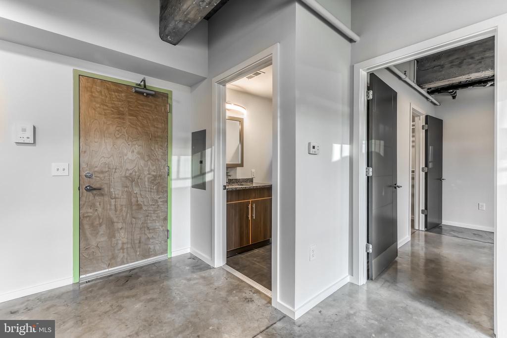 4800 BROWN ST #UNIT 101