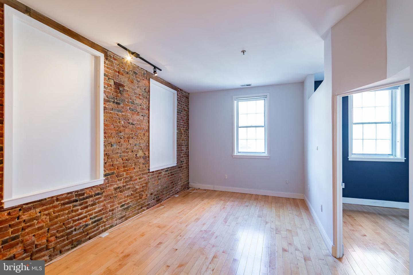 50 N FRONT ST #UNIT 206