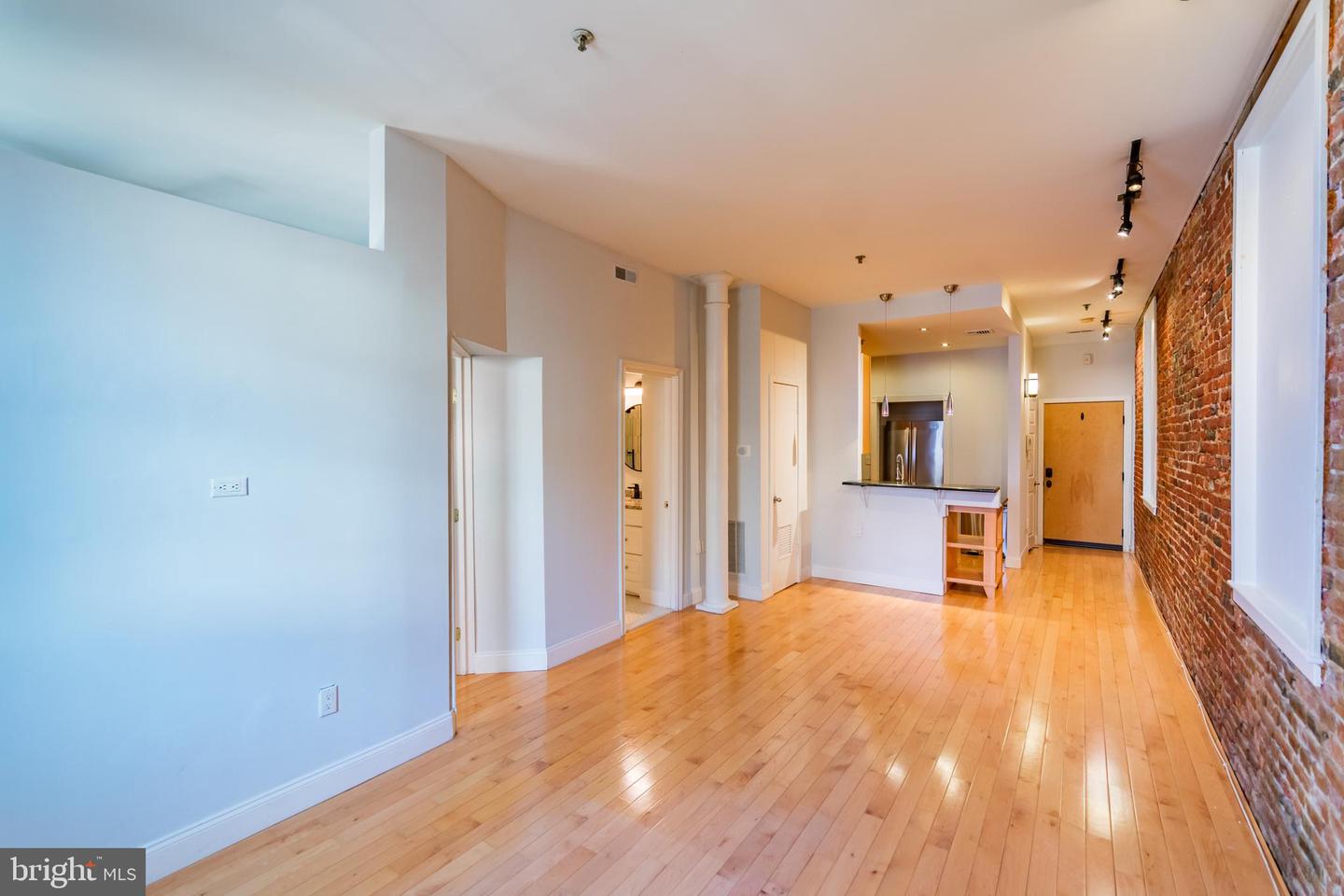 50 N FRONT ST #UNIT 206