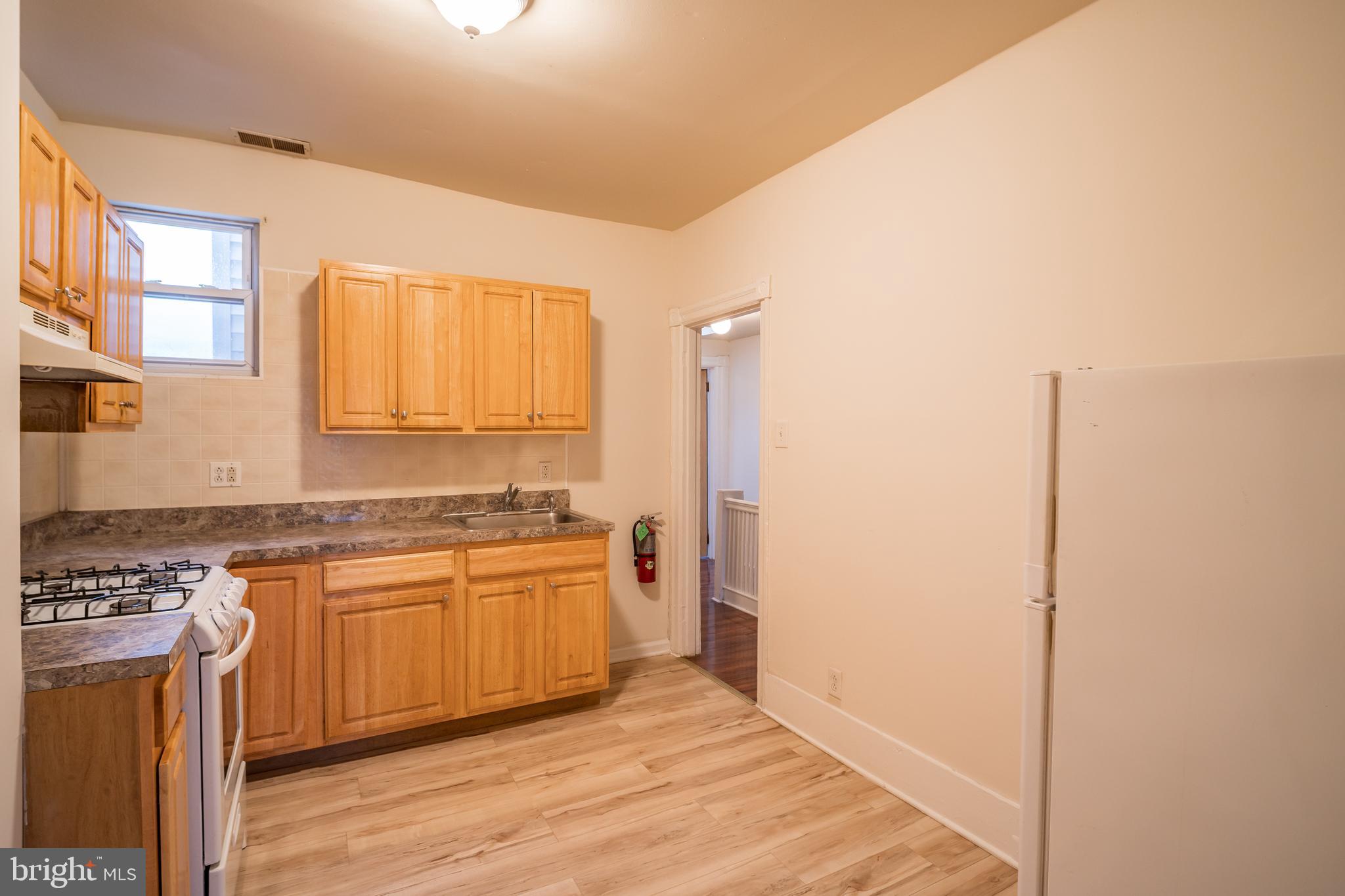 5012 WALNUT ST #UNIT 3