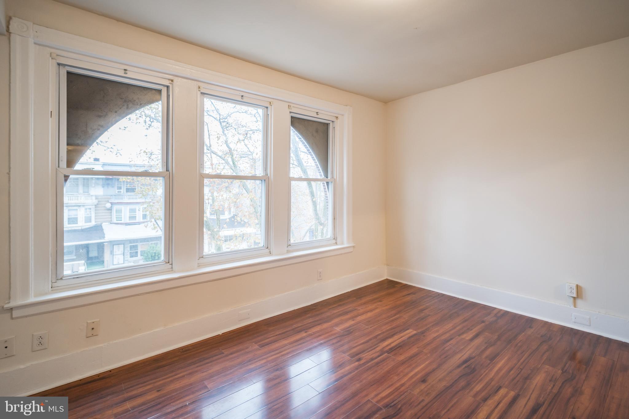 5012 WALNUT ST #UNIT 3