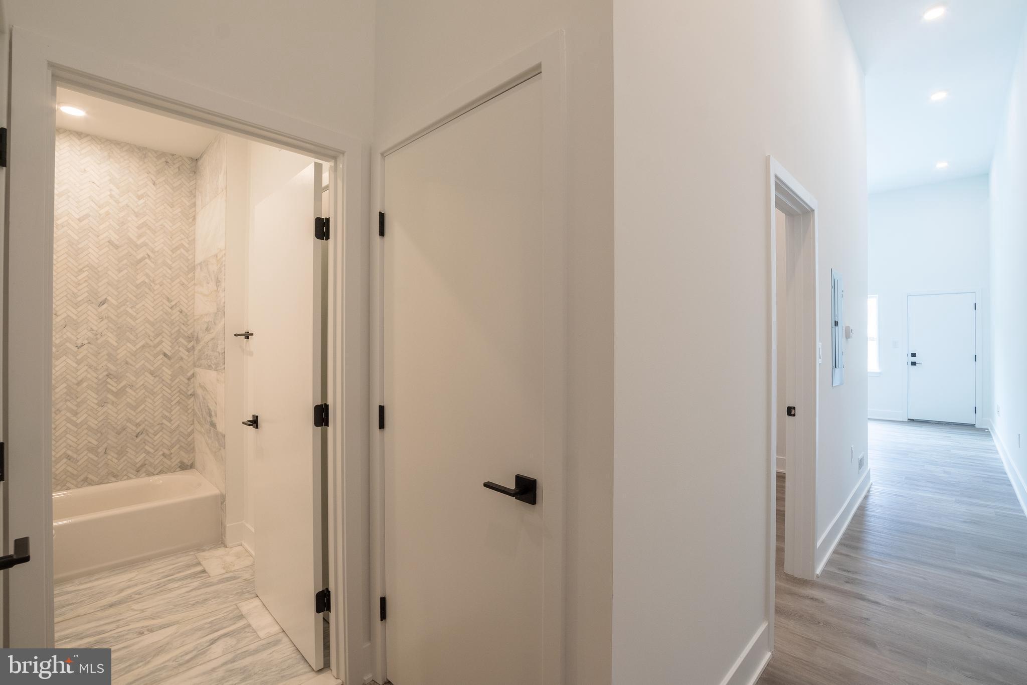 1420 POINT BREEZE AVE #UNIT 104