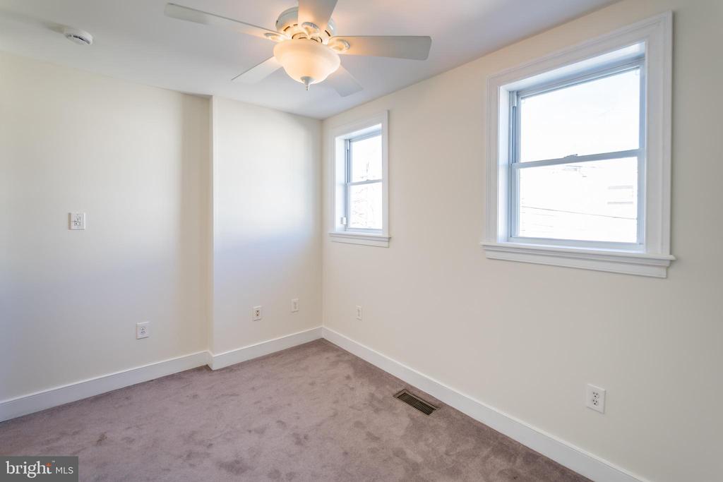 361 FITZGERALD ST